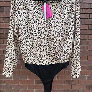 Kori America Bodysuit Cream Black Cheetah Print Womens Size Small New